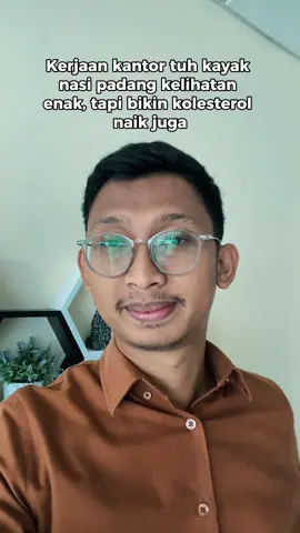 pengennya naik gaji , yg naik malah kolesterol #fyp #corporatelife #tiktokviral #corporatelife #dramakantor #budakcorporate #kerja #fypシ #viral 