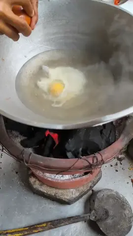 mie nyemek bu Iyah pasar Beringharjo yogyakarta