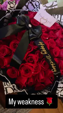 Gracias a Dios un año más de vida! Solo deseo tener salud y estabilidad en este año, pero más que nada que mis estén bien en general! #fyp #foryou #foryoupage #mascabronaquebonita #lapatrona 