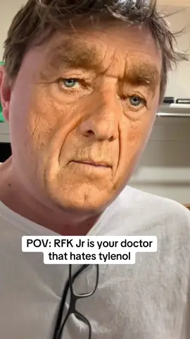 Your doctor is RFK Jr and he doesnt like tylenol #fyp #skit #impressions #tylenol #rfkjr 