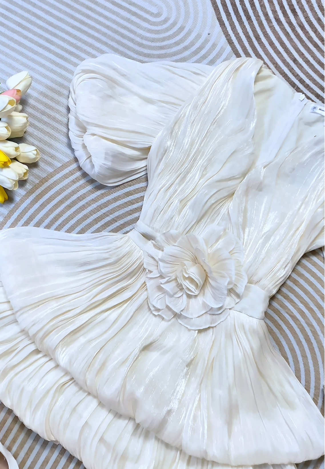 Mặc váy này đi tiệc hợp hông mấy bà nhợ #vayditiec #vayxinh #doxinh08 #manocanhreview #xuhuong 