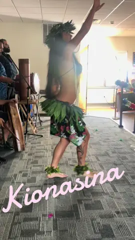 Solo freestyle with Kionasina #alohaproductions #kionasina #solotahitian #freestylesolo #dance