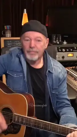 @Vasco Rossi ❤️🤟 #laverità #vascolive #neiperteee #foryou #viral