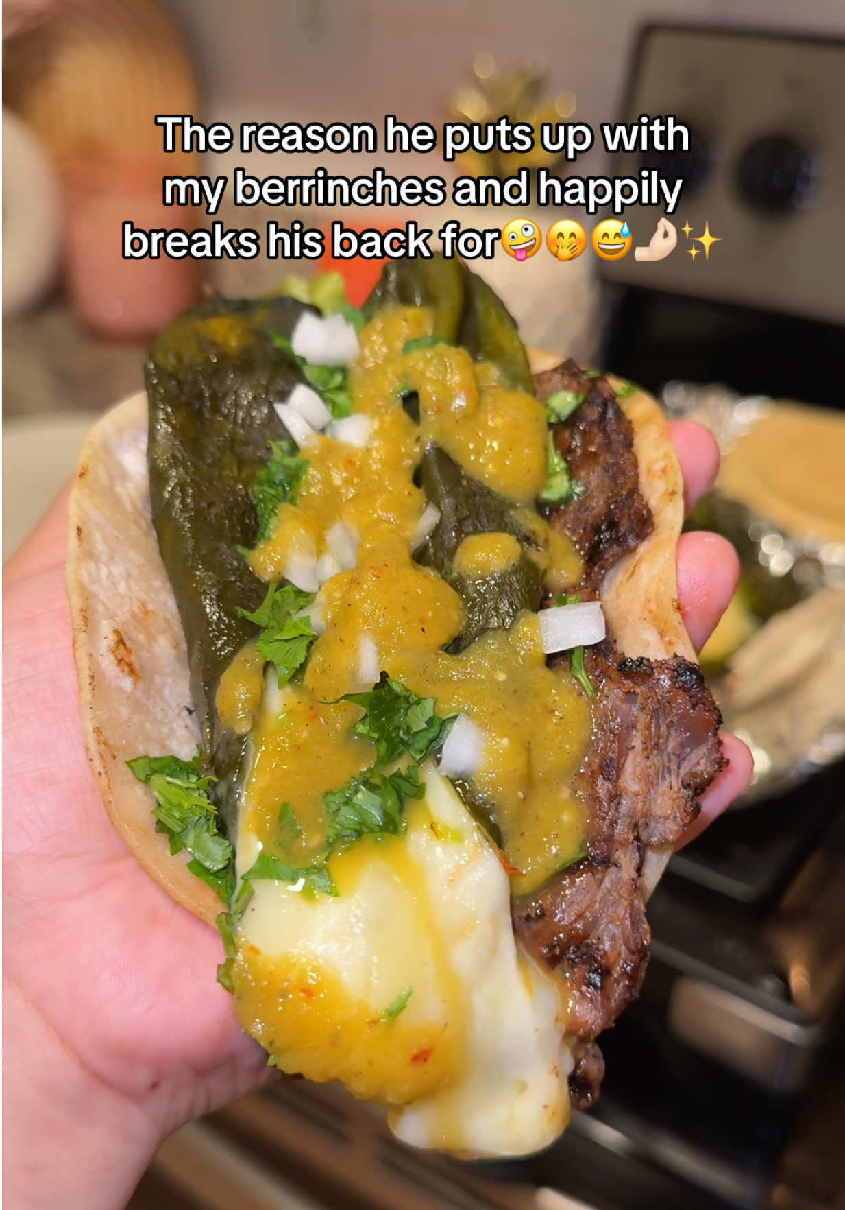 Oh i definitely make it up to him🤪😅 #chilesrellenos #mexicanfood #Receta #fyp #recetasfaciles 