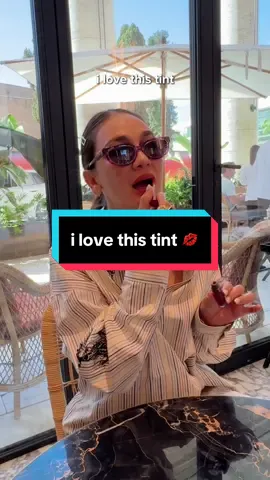 i love this Blurring Melt Lip Tint 😍💋