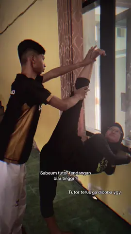 Ini jompo udahan, tutor mulu ga  coba ya podo ae hmm #taekwondo #tendangan #tutorial #poomsae 