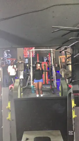 🫶🏾❤️❤️🦵🏾#gym #foryoupage 