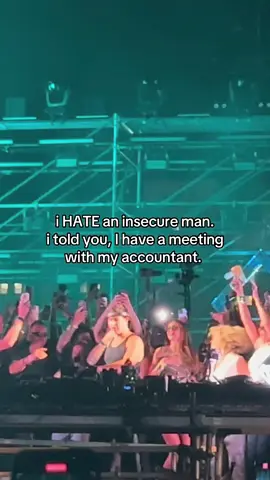 i mean technically i’m not wrong, he’s just a retired accountant 😗😌 #expertsonlyfestival #expertsonly #johnsummit #fypシ 