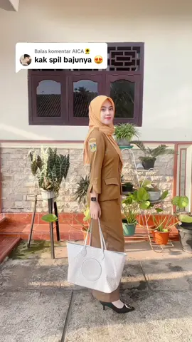 Membalas @AICA🌻 #guru #gurumuda #outfitcheck #taswanita #sepatuwanita 