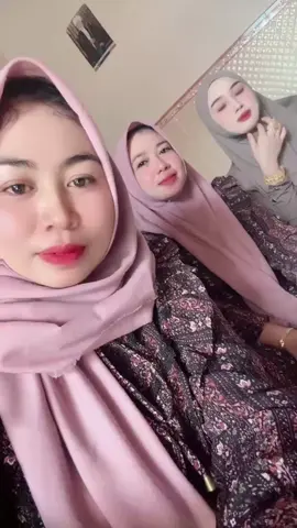 #mon ngumpul pasti a TT@🍎ANiS.ti sikembar🍎 @paisi11 