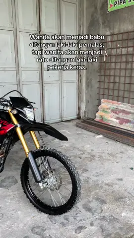 IB: fyp Pajero dakar #crf #crf200cc #crfmerahhitam #lewatberanda 