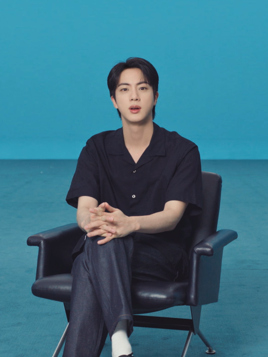 A simple hello, but it’s from Jin… 🫠💜 #LANEIGE #Jin #WorldwideMewy #MEWY