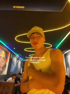 She likes meeee #paratiiiiiiiiiiiiiiiiiiiiiiiiiiiiiii #fyp #viraltiktok #robloxfyp #brainrot #shiny 