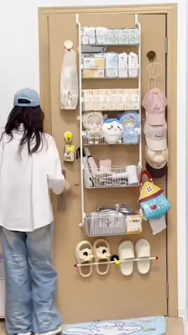 Kệ treo cánh cửa gọn gàng #giatreoquanao #ke #decor