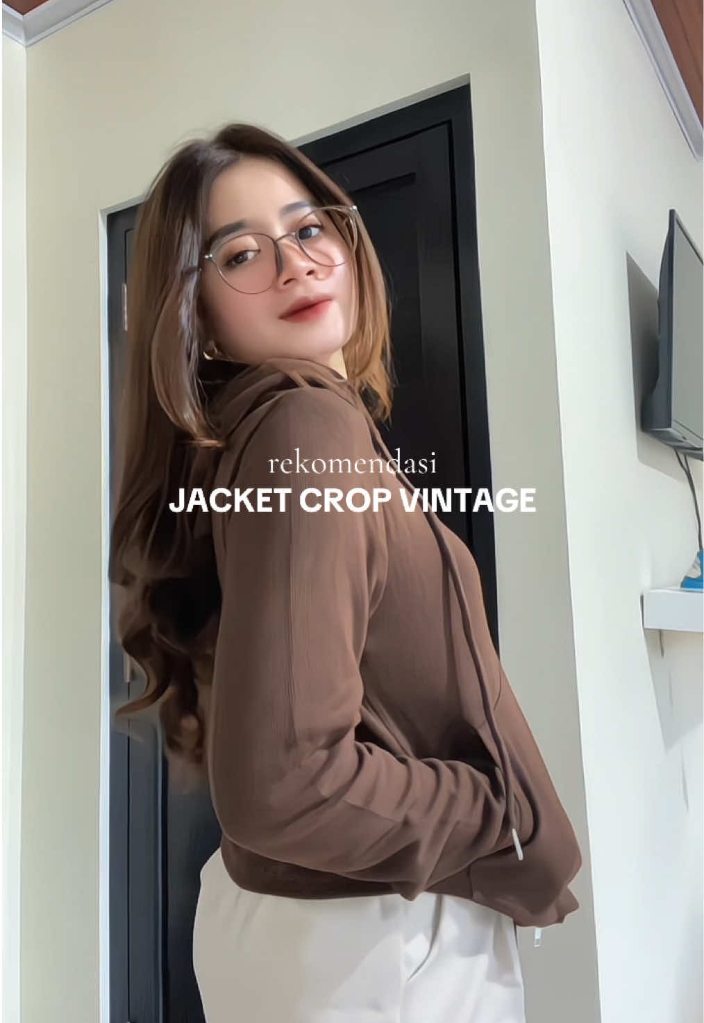 Bisa buat olahraga😍  #jackets #jacketkoreanstyle #jaketcrop 