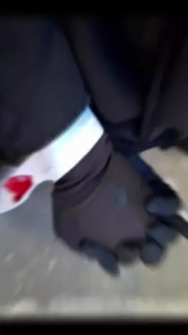 A best friend is someone who makes your laugh louder, your smile brighter, and your life better. 🤍🌷 #followerstiktok 