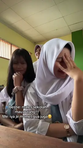 well😹#fineshytonly😍 #jamkos #beranda #bestie 