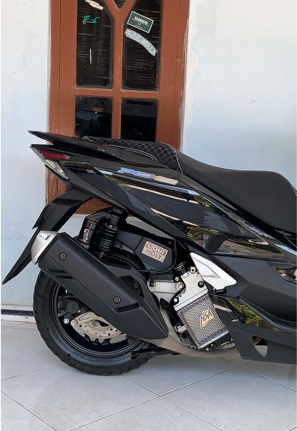 turun dikit udah sepadet ini😁 #pcx160 #pcxmodifikasi #pcxindonesia #fy #pcx160ล้อ17แต่งสวย 