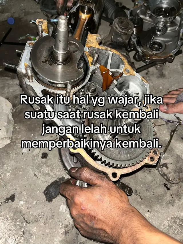 🥹🥹 #vespa #vespaindonesia #strada 