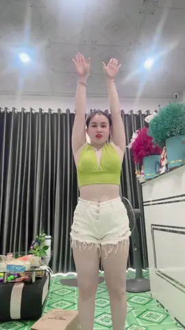 Cười chút thôi 😀