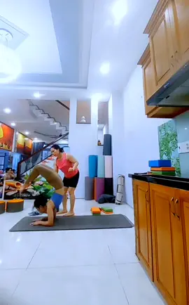 Lớp cộng đồng! #ptyoga #yogahiepbinhchanh #yogathuduc #xuhuong #yoga 