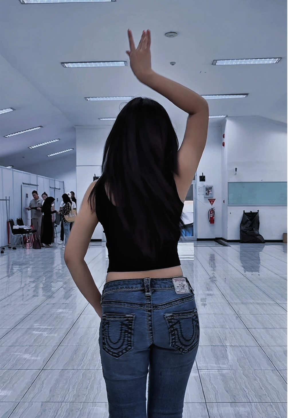 body goals 🫦 #aqeelacalista #asmaragenz #fypage 