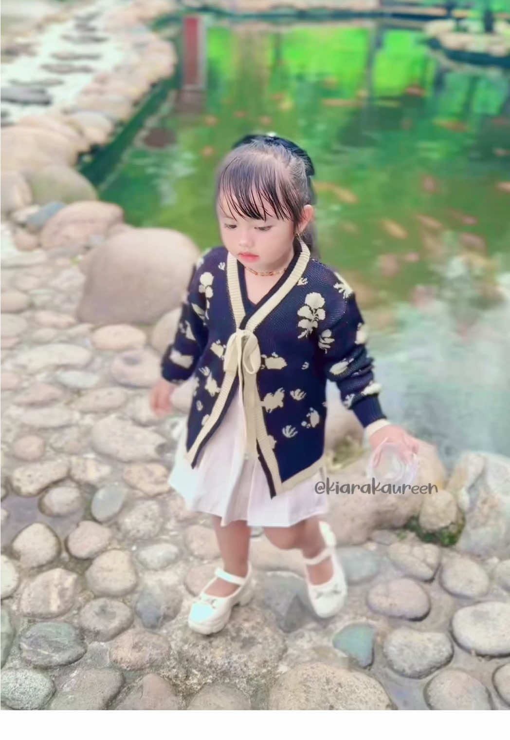 Cardi lucuk yg bikin ootd makin kece 🤩 #ootdanakperempuan #cardigan #cardigananak 