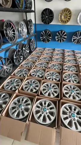 Velg original pako ring 14 cocok L300 new carry granmax muatan berat #fyppppppppppppppppppppppp #viraltiktok #l300_pickup #granmaxpickup #newcarrypickup 