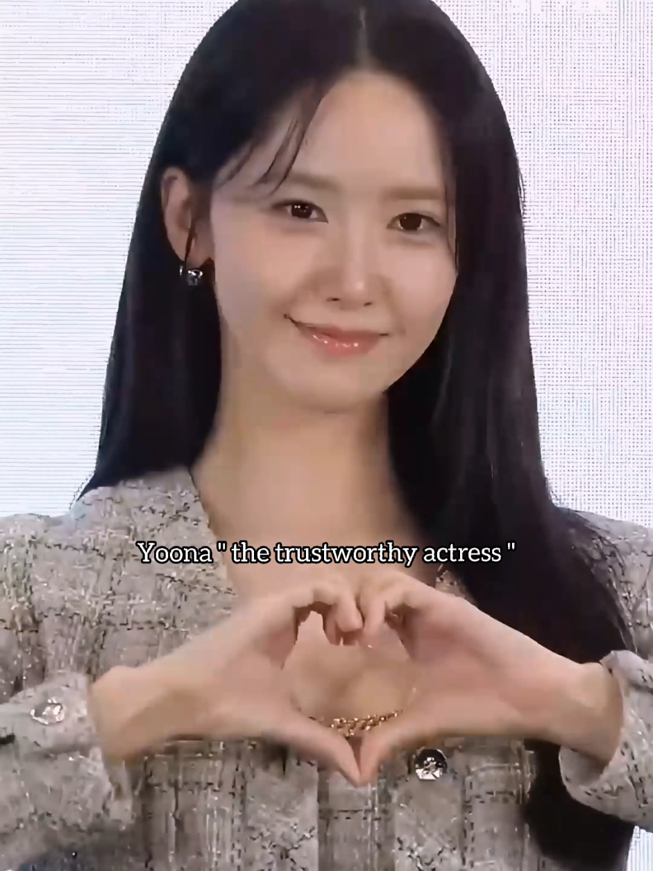 Yoona became the first Korean idol/actress with 2 different project to be no.1 on Netflix Global so far. the rating of TV cable also reached double digit congratulation my girl,, very deserved 😊👏 #YoonA #LimYoonA #임윤아 #윤아 #BonAppetitYourMajesty #snsd #girlsgeneration 
