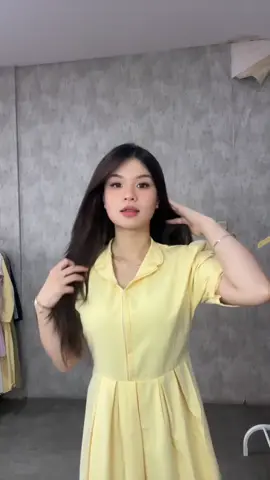 Butter yellow dress 🌻