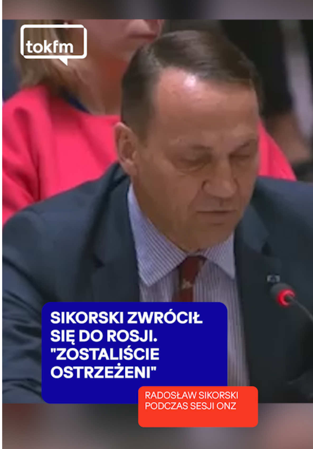 Sikorski grzmi podczas sesji ONZ. Zwrócił się do Rosji. „Zostaliście ostrzeżeni”.  - Jeśli kolejna rakieta lub statek powietrzny zostanie zestrzelony, nie przychodźcie tu ze skargami, zostaliście ostrzeżeni - powiedział do Rosji wicepremier Radosław Sikorski w poniedziałek na posiedzeniu Rady Bezpieczeństwa ONZ w Nowym Jorku na temat wtargnięcia rosyjskich myśliwców w przestrzeń powietrzną Estonii. Bądź na bieżąco z tokfm.pl #sikorski #onz #rakieta #nato #polityka  