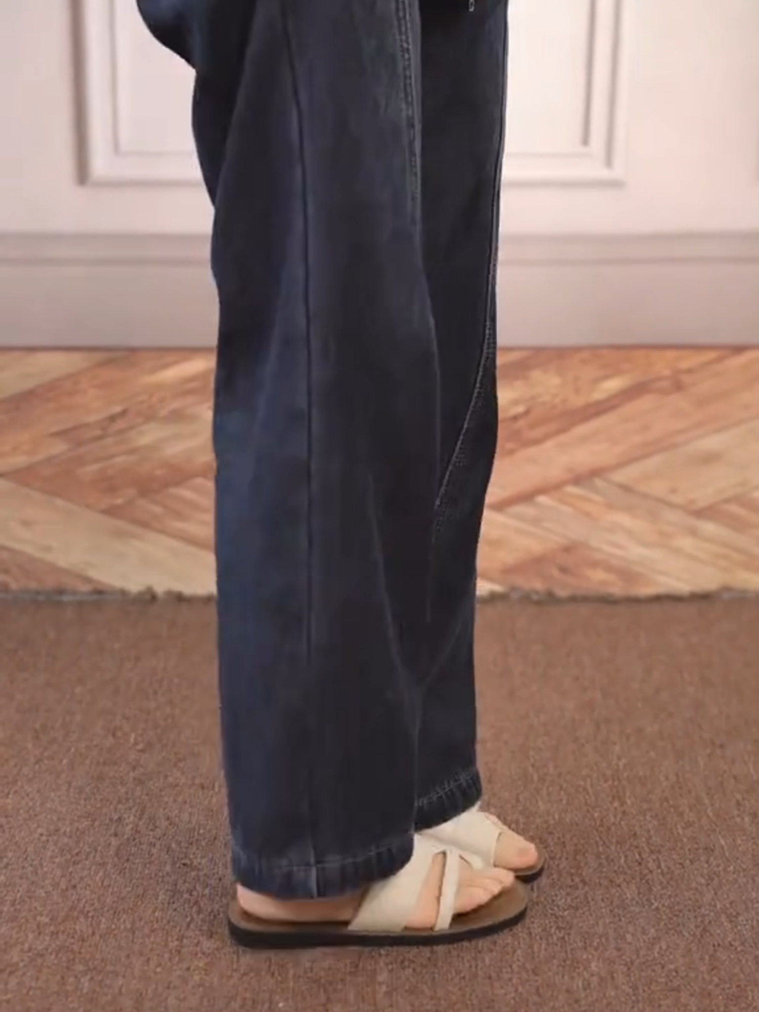 sandal jepit jempol stoknya menipis nih! langsung check out sebelum kehabisan yuk #fyppppppppppppppppppppppp #sandalantislip #sandalterbaru #sandaljepit