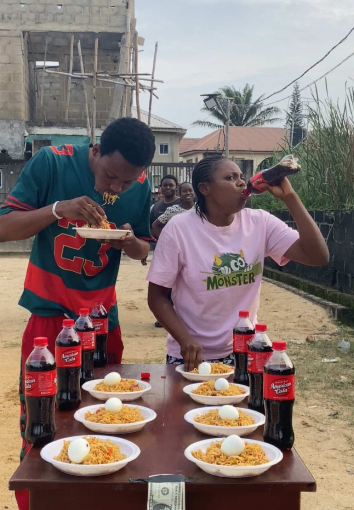 Indomie and egg with American cola #ragnahgame 