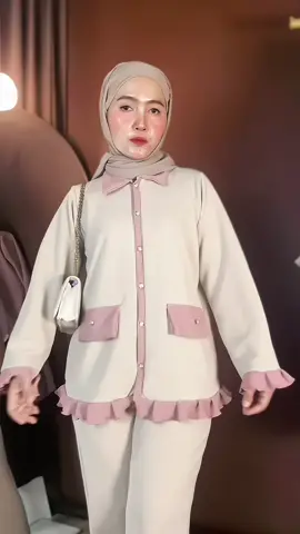 Yakin bgt bisa move on dari set ini…‼️oh tidak bisa✅ #ootdhijab  #onesetjumbo  #onesetmurahberkualitas 