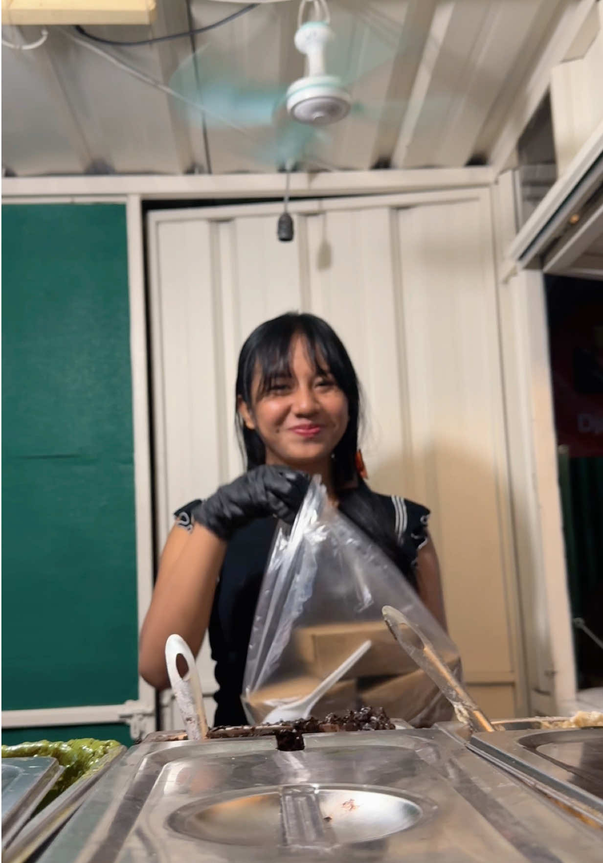 Stelah 2 bulan libur,KITA BUKA LAGIII  ,10 oktober kita akan PINDAH yaa,ke jalan 1 arah dket indomaret mengwi,ruko sblah kiri sebelum SMA TARUNA GARUDA #pananajoy #badung 