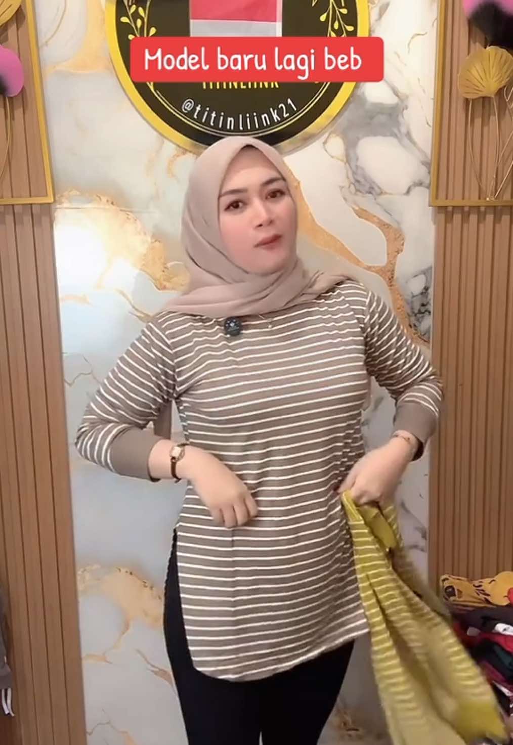 Join live yuk beb #OOTD #ootdhijab 