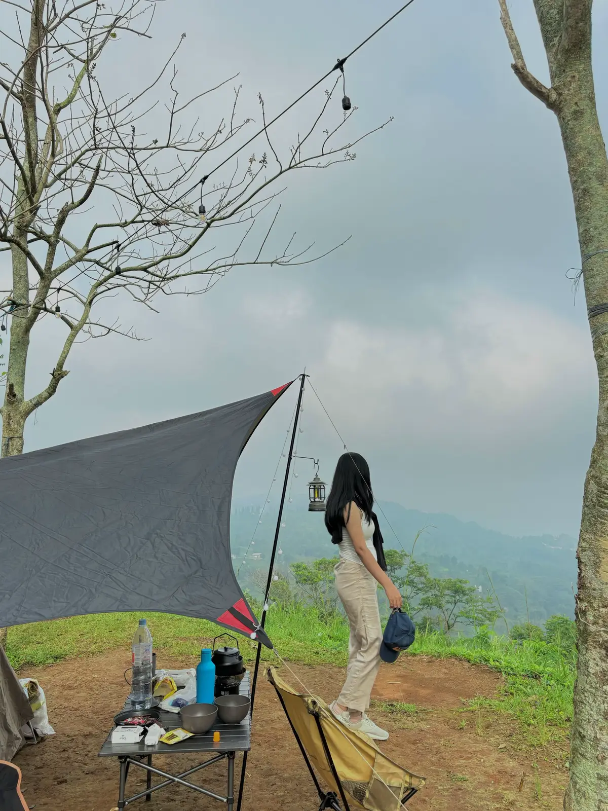 Dimana view gunung yang indah itu ?? 😂 Harus balik lagi gasih #renjourney #camping #camp #bogor 