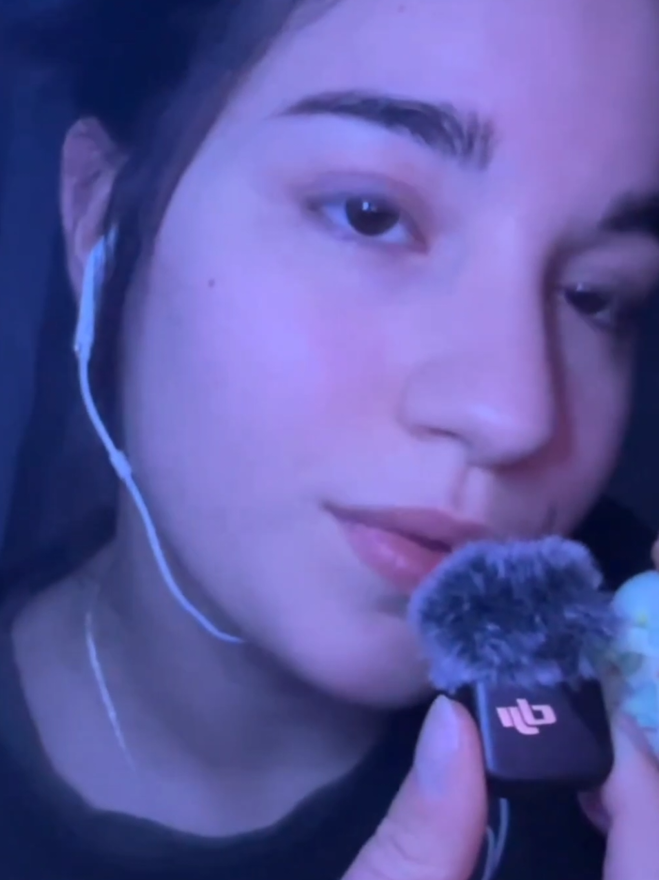 ASMR MOUTH SOUNDS 👅  #asmr #asmrmouthsounds 