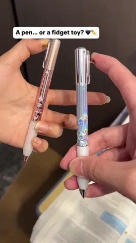 🖤 The pen that does more than write… Meet the Geometric Transform Pen — click, twist, and watch it morph! Smooth, fast-drying ink makes writing satisfying, and the design is totally stress-relieving. Perfect for students, office, or journaling. ✏️ #StationeryAddict #OfficeEssentials #StressRelief #PenTok #StudyWithMe #WorkFromHome #GeometricPen #DeskSetup #ViralReels #FidgetToy