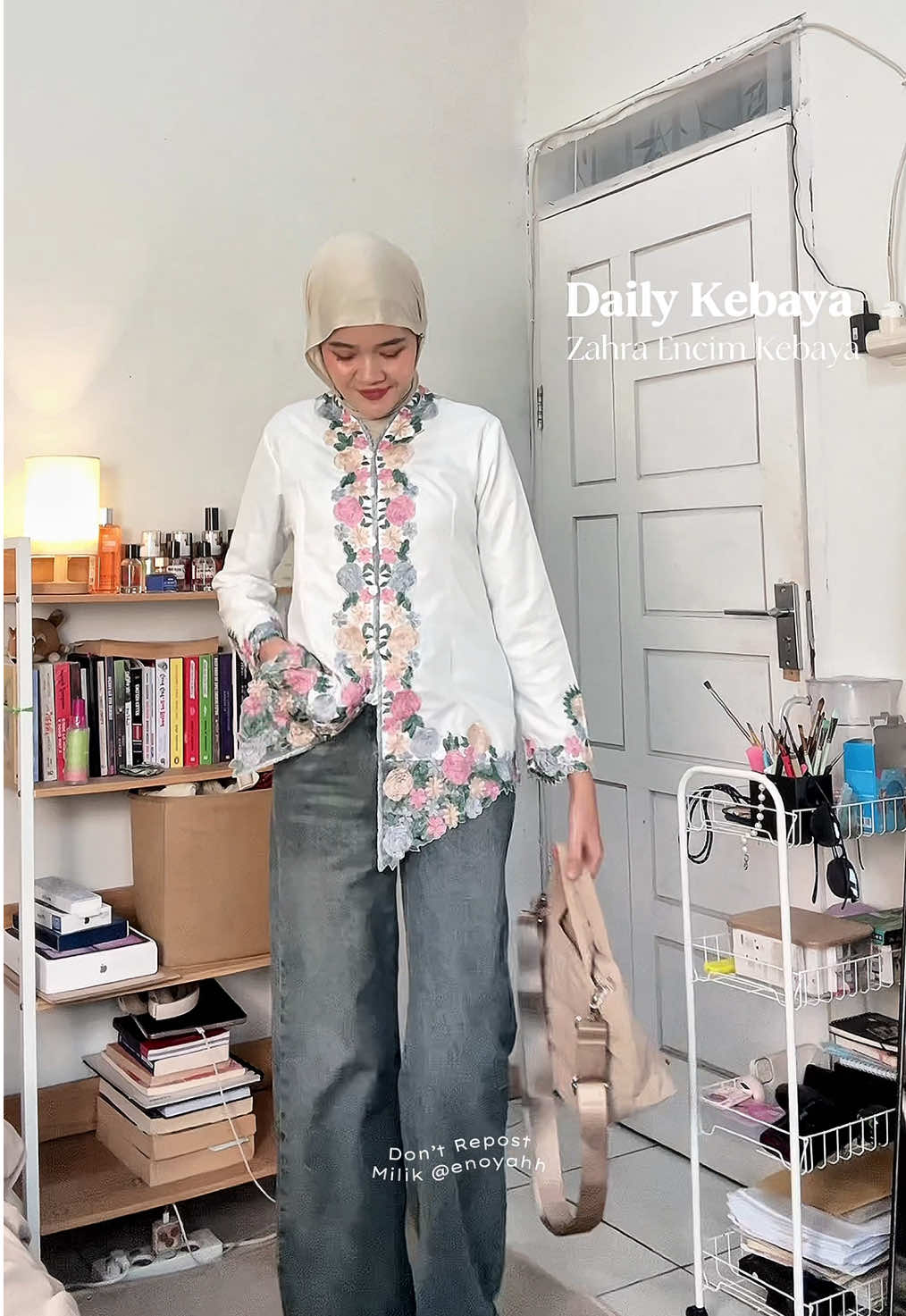 Spill disini  @Enoyahh | 165 cm short torso  #kebayaencim #dailykebaya 