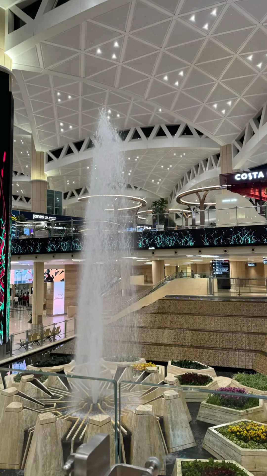 #foryou #explore #اكسبلور #دبي🇦🇪 #الامارات #دار_الحي #دبي #برج_خليفة #مطاعم_دبي 