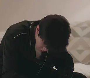 Người đàn ông mới biết người phụ nữ đã thầm yêu anh suốt bảy năm😭😭😭#vungtromkhongthegiau #hiddenlove #trieulotu #trantrietvien #zhaolusi #rosyzhao #chenzheyuan #youkuvietnam #YOUKU