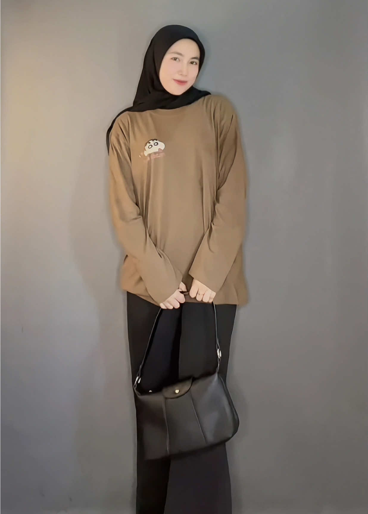 Rekomendasi Kaos oversize lengan panjang,bahannya adem poll cocok buat daily✨😍#kaos #kaosoversize #kaosoversizewanita #ootdhijabstyle 