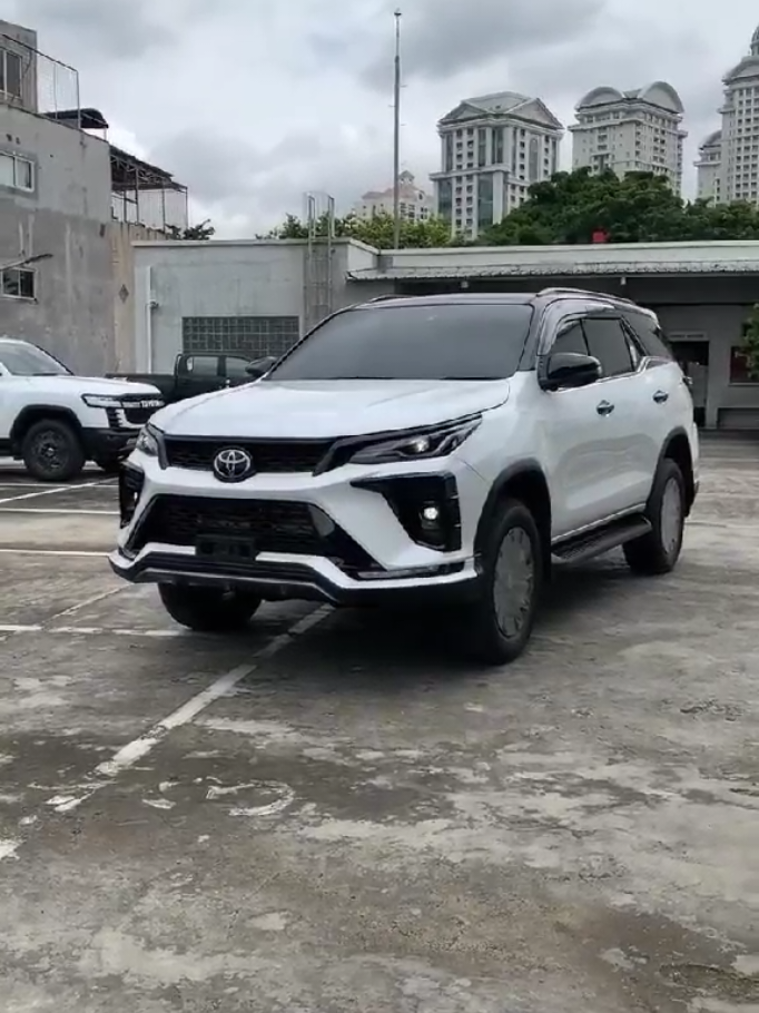 Fortuner 2.8 VRZ 4X2 2025 Two Tone #fypage #auto2000 #toyota #fyp#fyp 