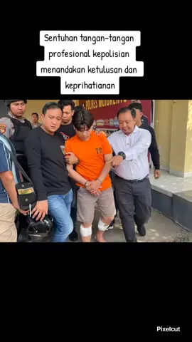 Mohon ijin Yang terhormat siapapun bapak sipir rumah tahanan polres Mojokerto, nitip pesan cinta untuk narapidana Alvi Maulana dari netizen yang mensupportnya semoga menjadi support system media bertaubat. Boleh dibalas pakai VT. Terimakasih 🙏🏻🙏🏻  #tiaraangelinasaraswati  #alvimaulana  #mojokerto 