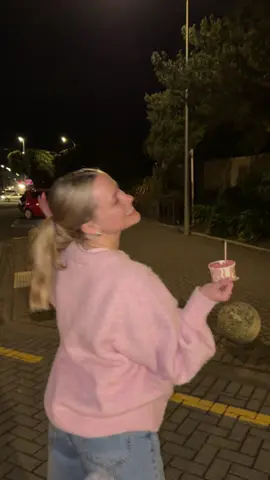 ice cream makes everything better 😌💗🍨 #work #fun #nz #dunedin 