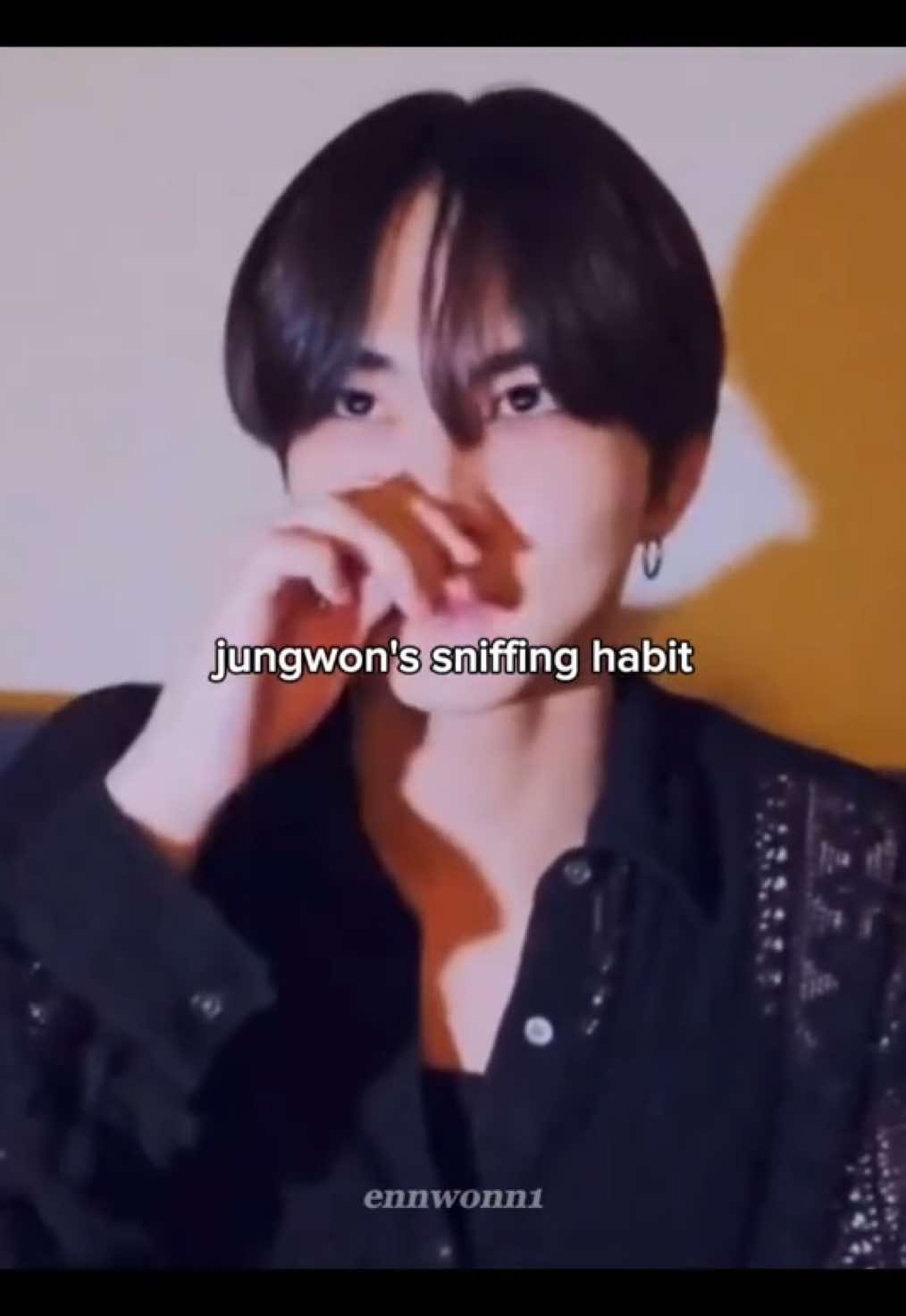 jungwon's cute little habit<3 #jungwon #enhypen #enhypenedit #fyp 