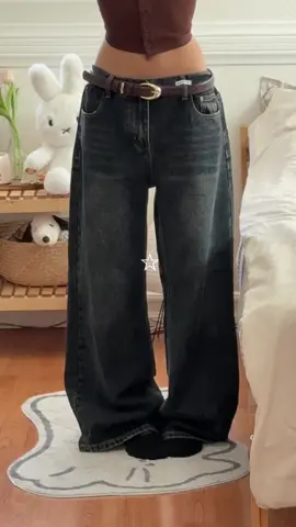 my fav comfy jeans from @EMMIOL Denim (for ref size small) perfectly oversized and so cute  ★ #emmioljeans #baggyjeans #fallfreshness #tiktokshopcreatorpicks 