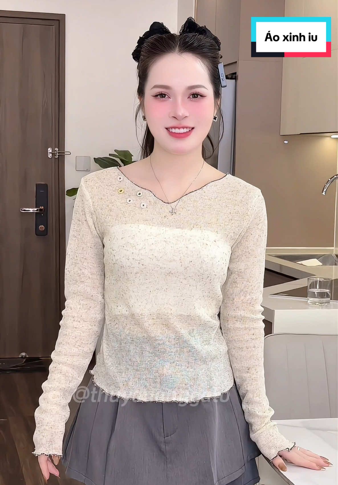 Gu nàng thơ của bà nào đâyy #duongoi #thoitranghottrend #aothundaitay #aothunmong #aokieuxinh 