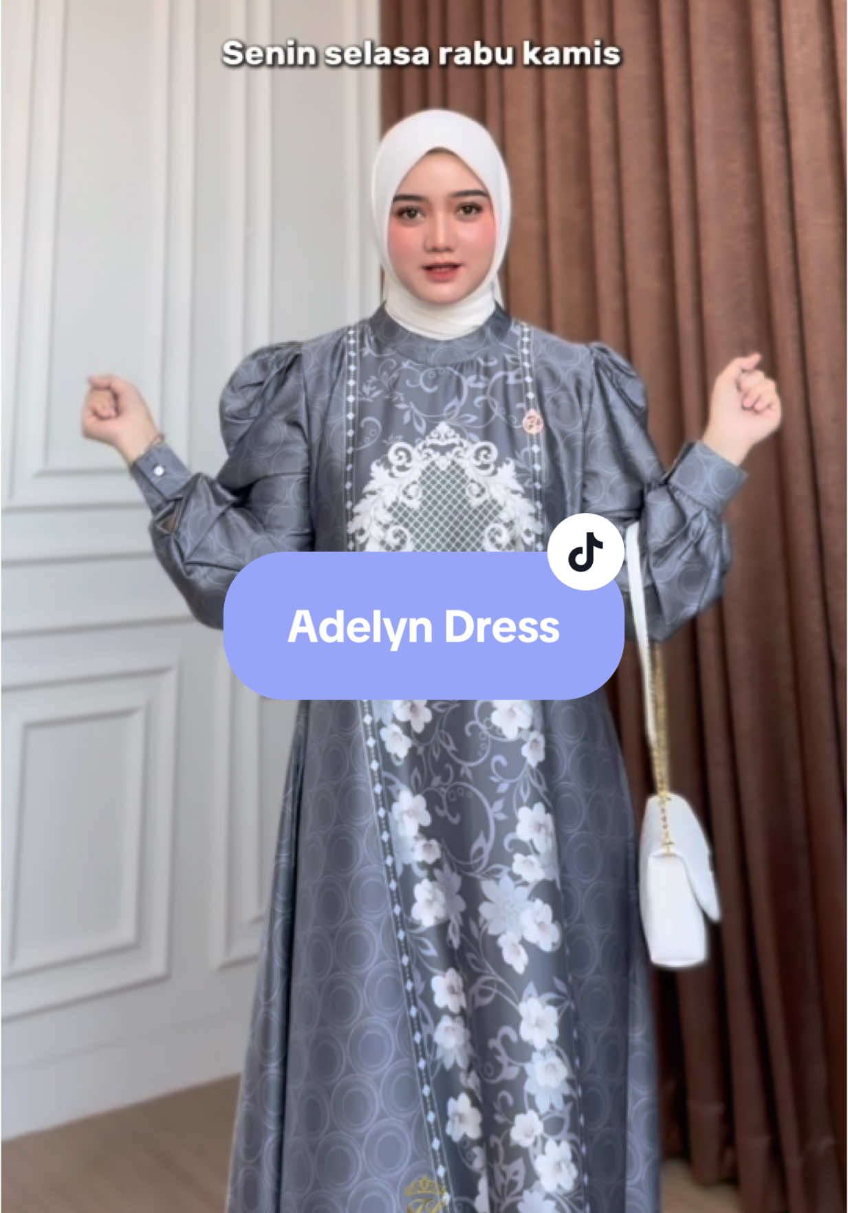 Adelyn Greyy maniss poll pas di pakai🫰🏻🥰🫶🏻 #farazlabel #fypシ゚viral🖤tiktok #gamislebaran2026 